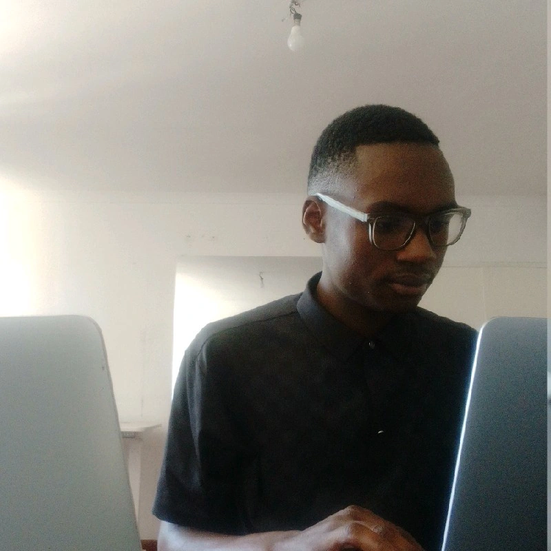 Kin Leon Zinzombe